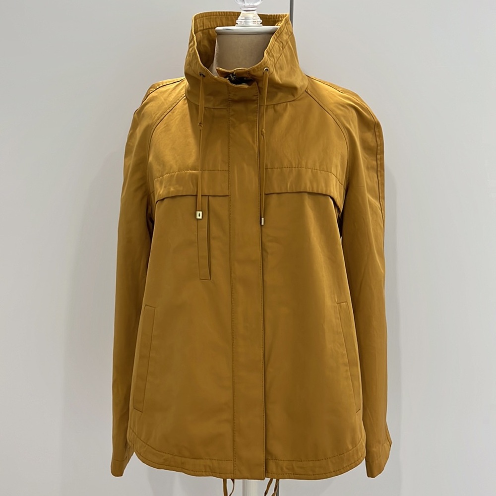 ANN TAYLOR PETITE LIGHT JACKET MP